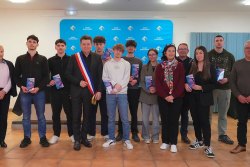 Entrée officielle des jeunes majeurs dans la vie civique